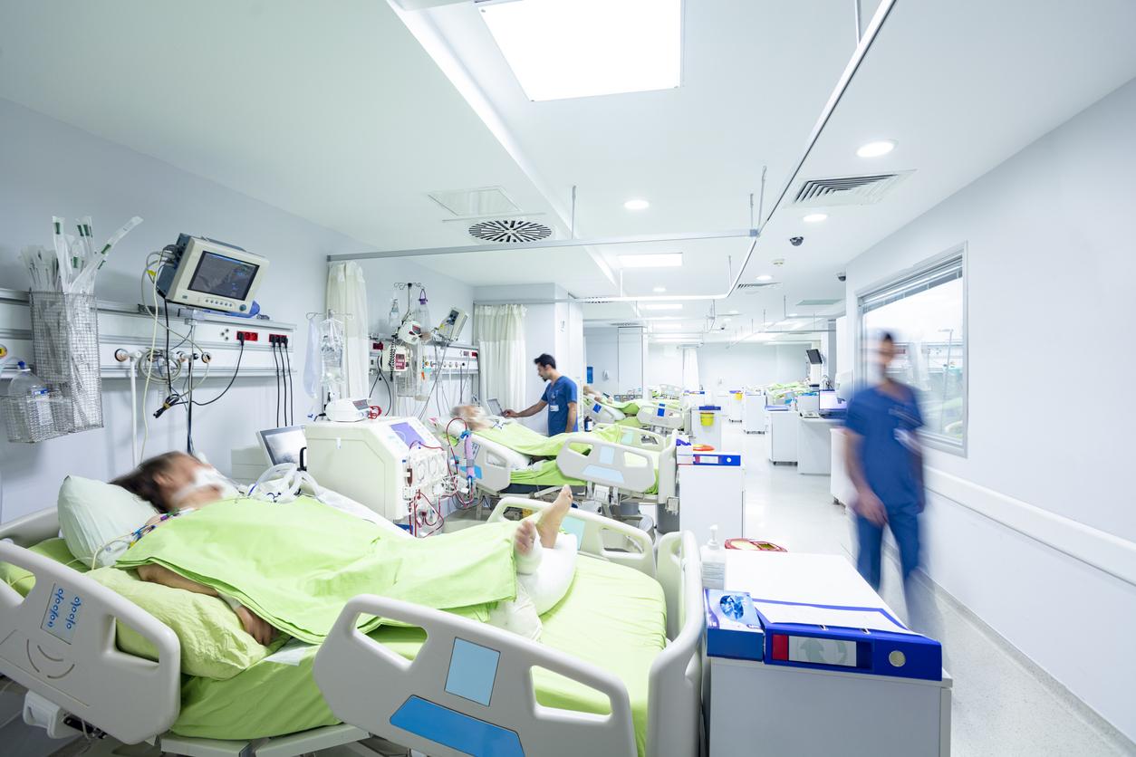 patients on ventilators in intensive care unit of hospital