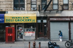 Measuring the impacts of gentrification on food environments