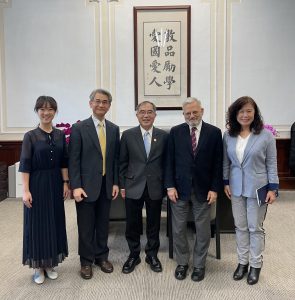 Dean Ayman El-Mohandes visits National Taiwan University College of Public Health