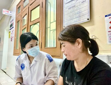 Conducting a face-to-face survey with a family caregiver