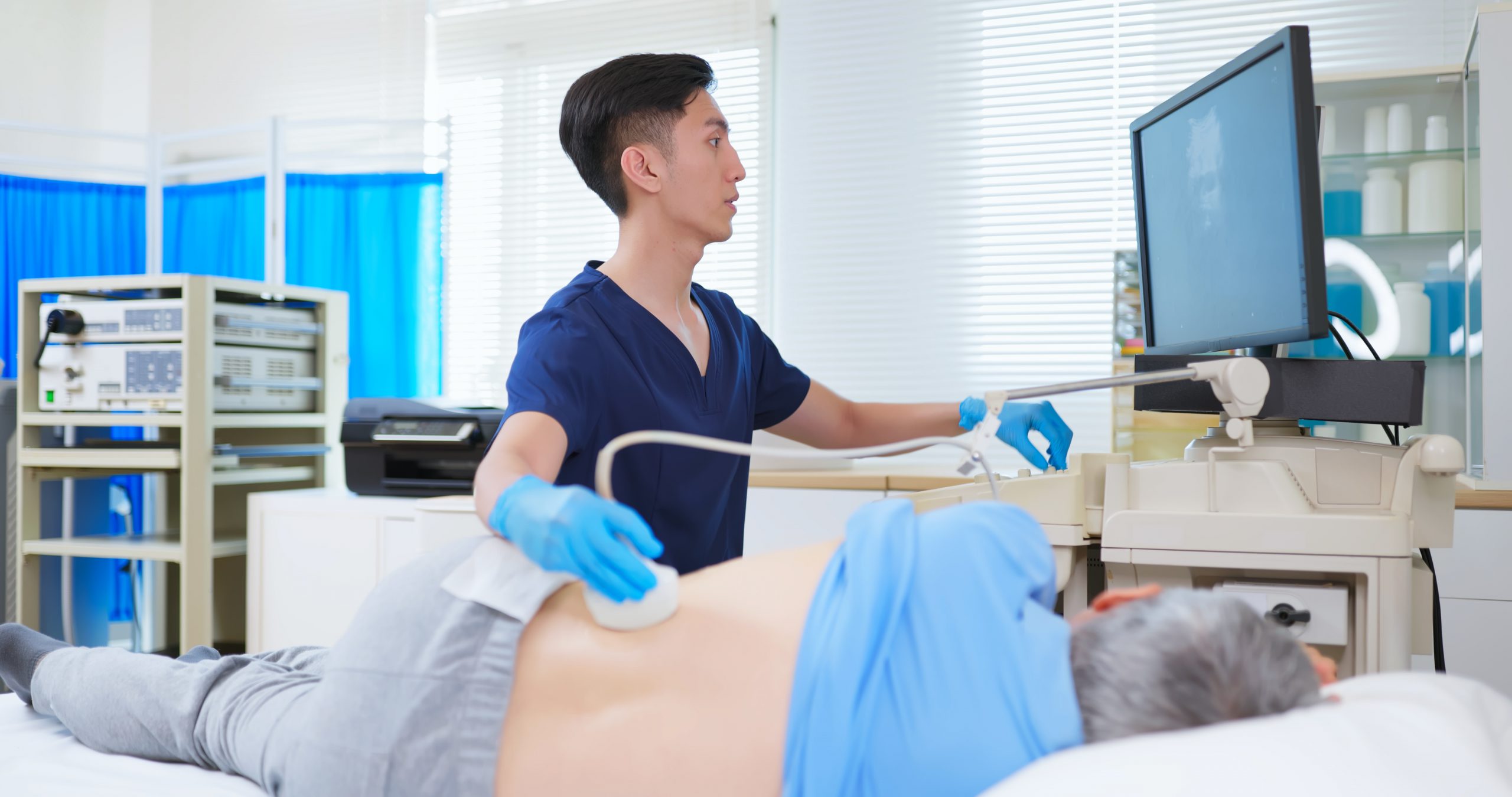 man receives kidney ultrasound